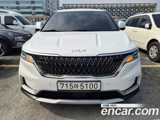 Kia Carnival 4 11 Prestige