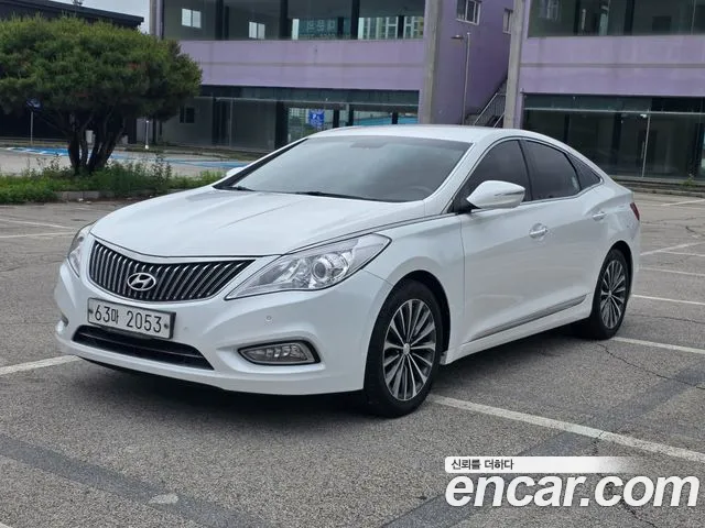 Hyundai Grandeur HG HG240