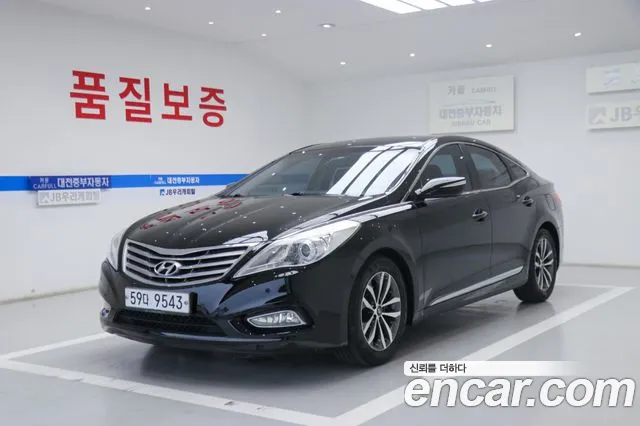 Hyundai Grandeur HG HG240