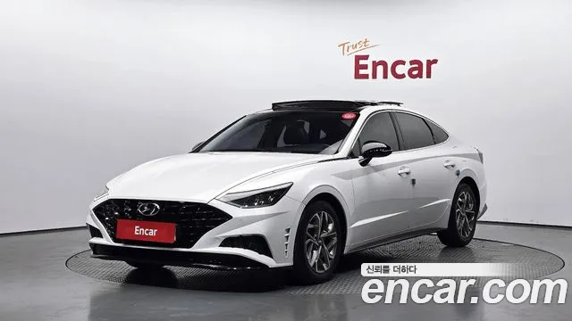 Hyundai Sonata (DN8) 2.0 Premium
