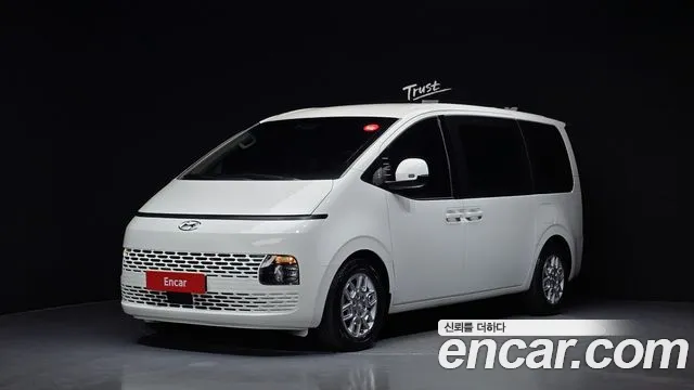 Hyundai Staria 9