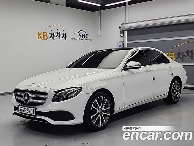 Mercedes-Benz E- W213 E300 4MATIC