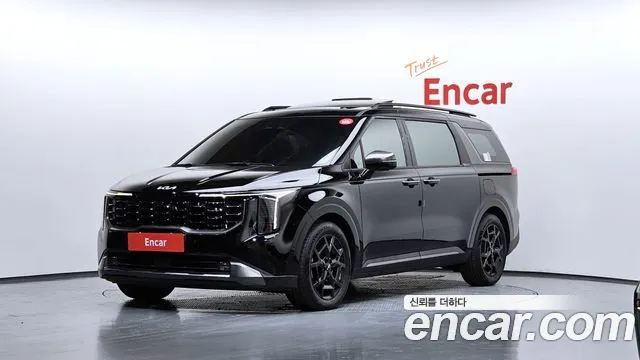 Kia The New Carnival 4 7