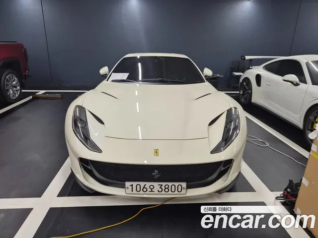 Ferrari 812 6.5 V12