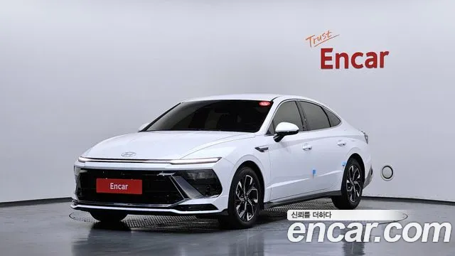 Hyundai Sonata (DN8) 2.0 Exclusive