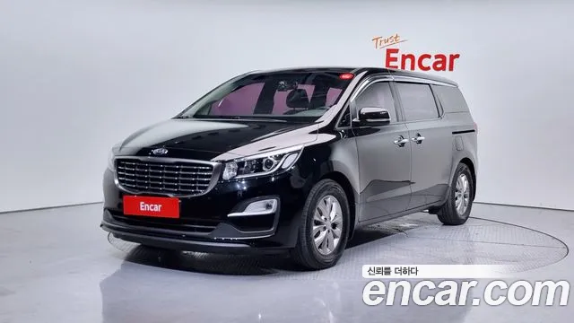 Kia The New Carnival 11