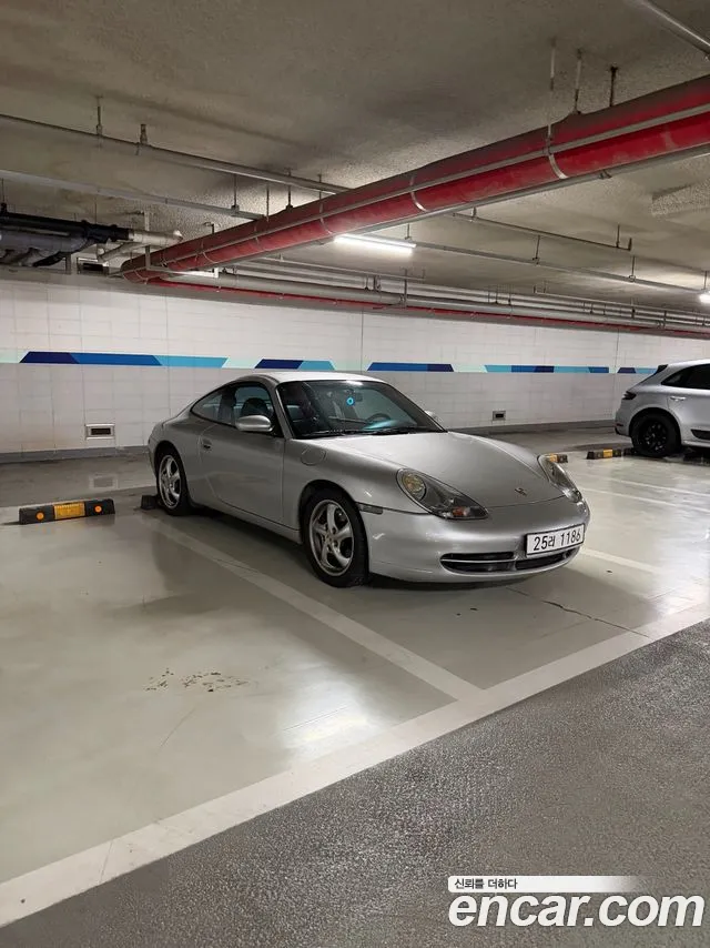 Porsche 911 996