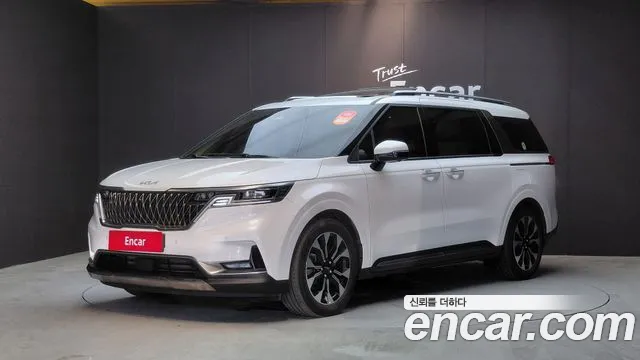 Kia Carnival 4 Gasoline 7 Signature