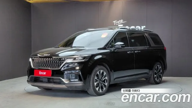 Kia Carnival 4 Gasoline 9 Signature
