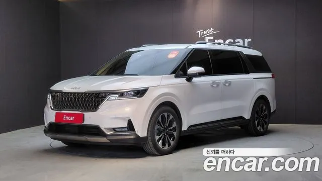 Kia Carnival 4 Gasoline 9 Signature