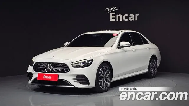 Mercedes-Benz E- W213 E220d 4MATIC AMG Line