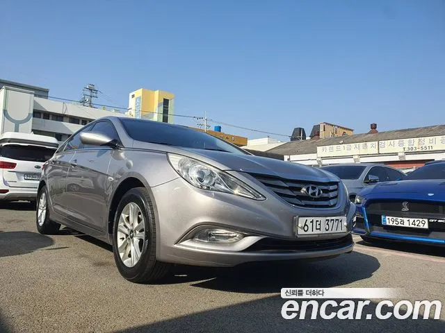 Hyundai YF Sonata LPI