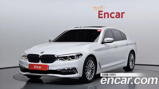 BMW 5 (G30) 520i