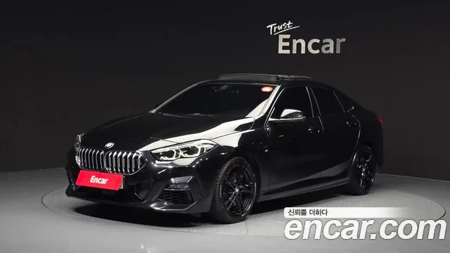 BMW 2 (F44) 220i M
