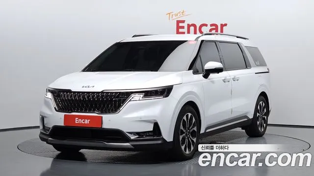 Kia Carnival 4 Gasoline 7 Signature