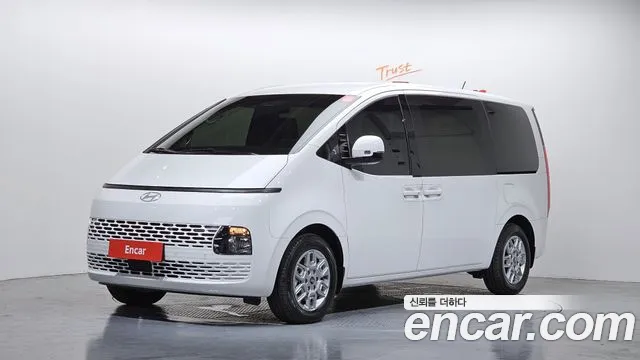 Hyundai Staria HEV 1.6 11