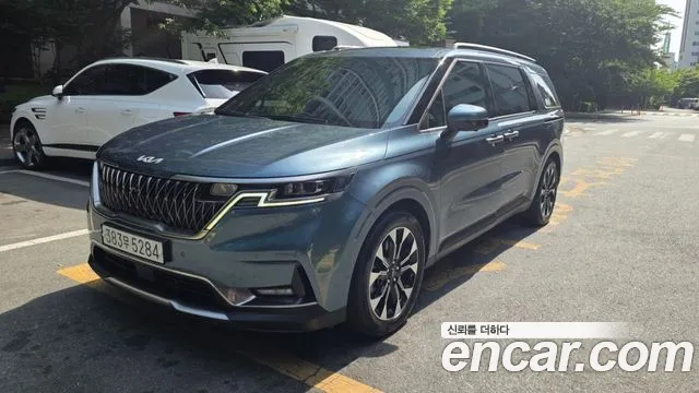 Kia Carnival 4 Gasoline 7 Noblesse