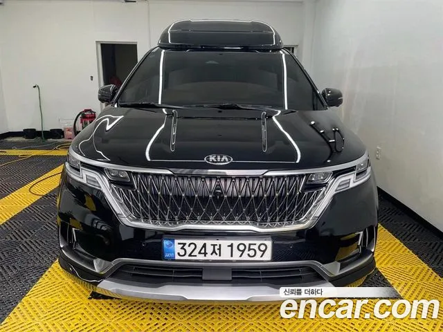 Kia Carnival 4 Gasoline 9 Signature