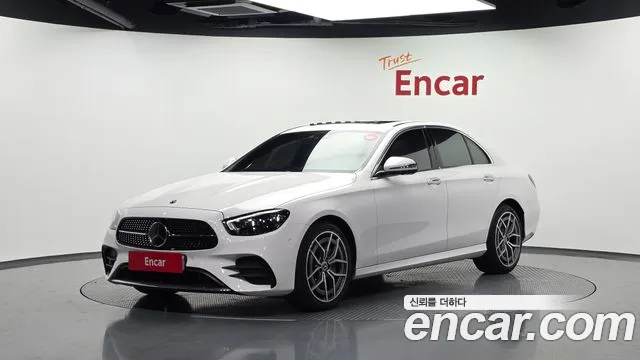 Mercedes-Benz E- W213 E220d 4MATIC AMG Line