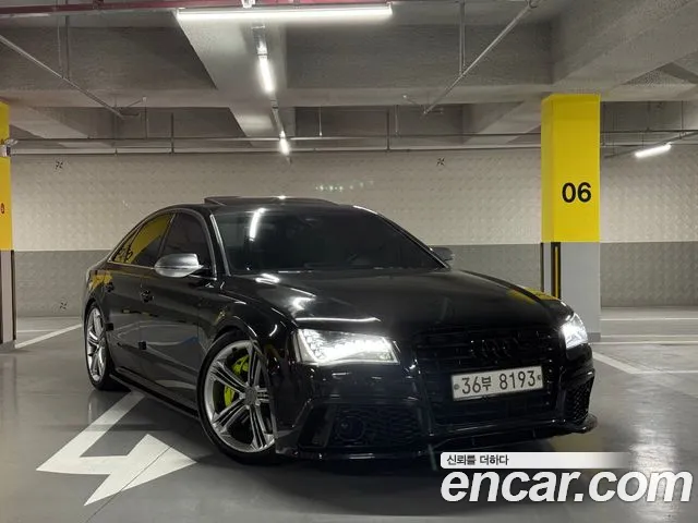 Audi S8 4.0 TFSI D4