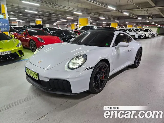 Porsche 911 (992) 4 GTS