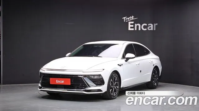 Hyundai Sonata (DN8) 2.0 Exclusive