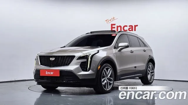 Cadillac XT4 2.0 AWD