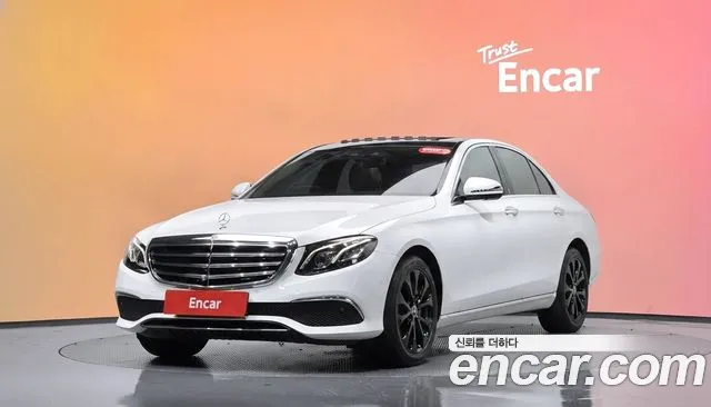 Mercedes-Benz E- W213 E300 4MATIC Exclusive