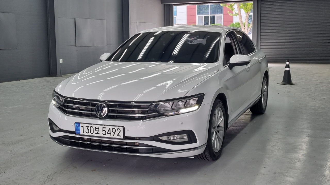 Volkswagen Passat GT(B8) 2.0 TDI Premium