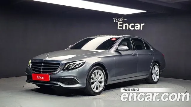 Mercedes-Benz E- W213 E220d Exclusive