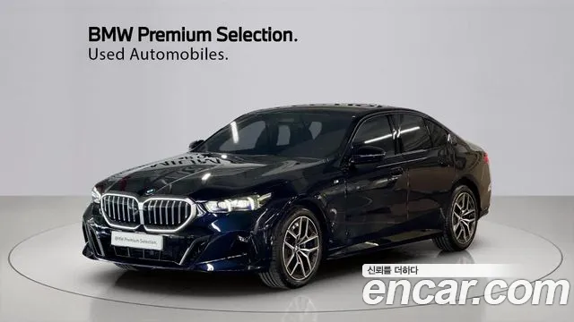 BMW 5 (G60) 520i M