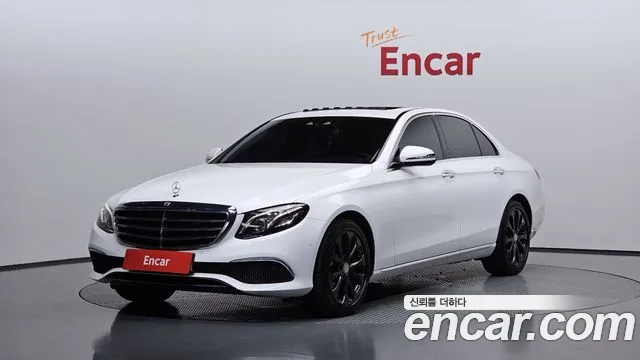 Mercedes-Benz E- W213 E220d Exclusive