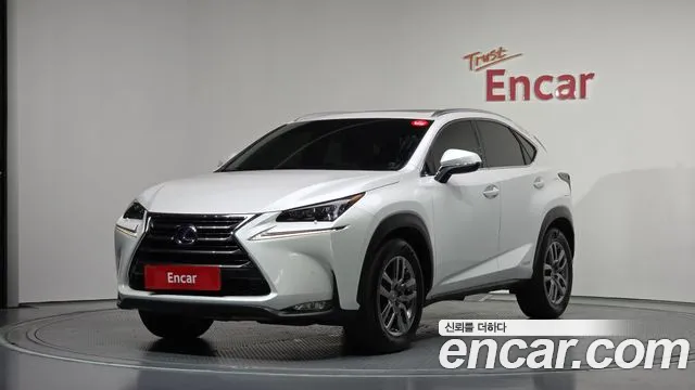 Lexus NX300h