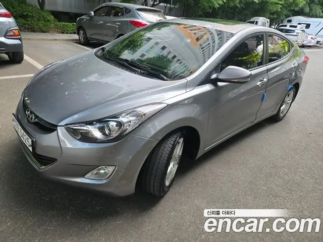 Hyundai Avante MD M16 GDI