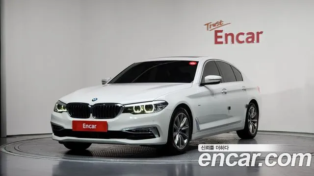 BMW 5 (G30) 520i