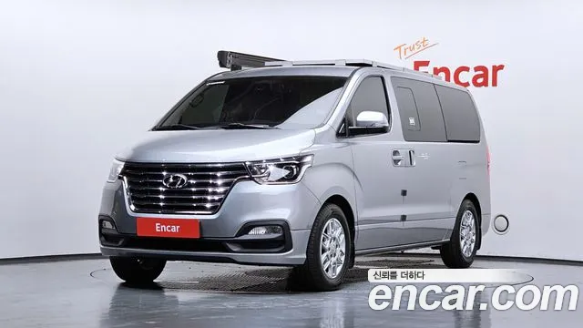 Hyundai Grand Starex