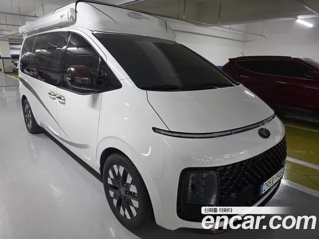 Hyundai Staria 4WD 9 Inspiration