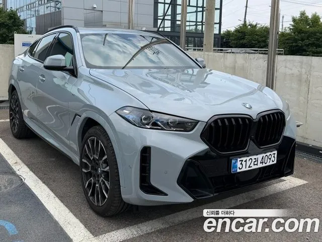 BMW X6 (G06) xDrive40i M