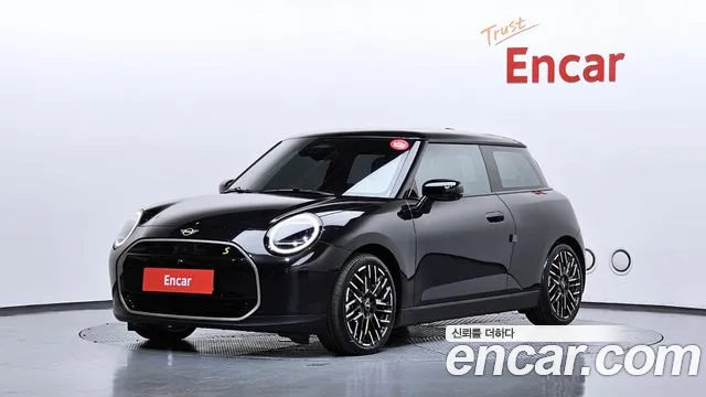 MINI Cooper 4 SE