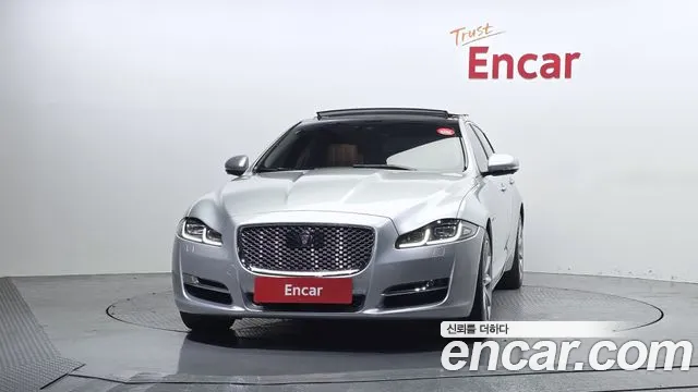 Jaguar All New XJ 3.0D Premium LWB X351