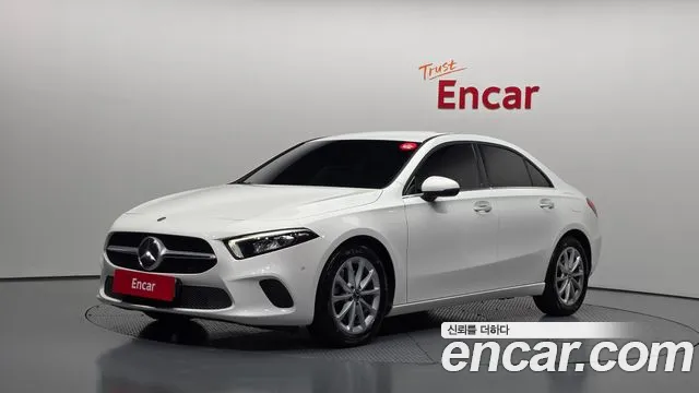 Mercedes-Benz A- W177 A220