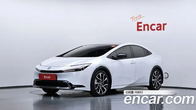 Toyota Prius 5 2.0 PHEV XSE