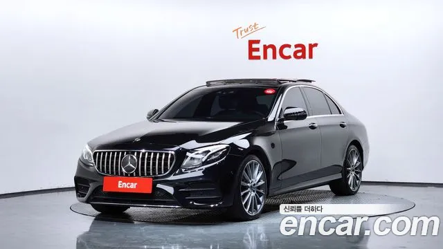 Mercedes-Benz E- W213 E350 4MATIC AMG Line