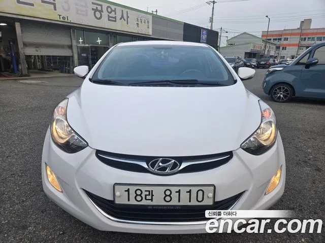 Hyundai Avante MD M16 GDI