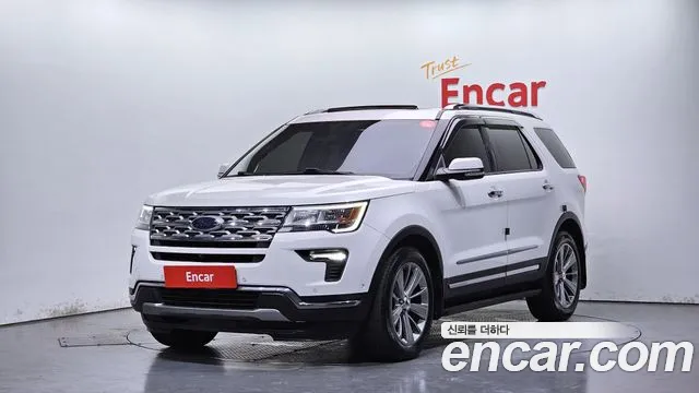 Ford Explorer 2.3 Limited 4WD 5