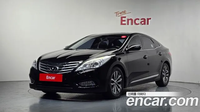 Hyundai Grandeur HG HG240