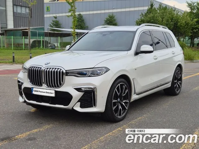 BMW X7 (G07) xDrive 40i M 6