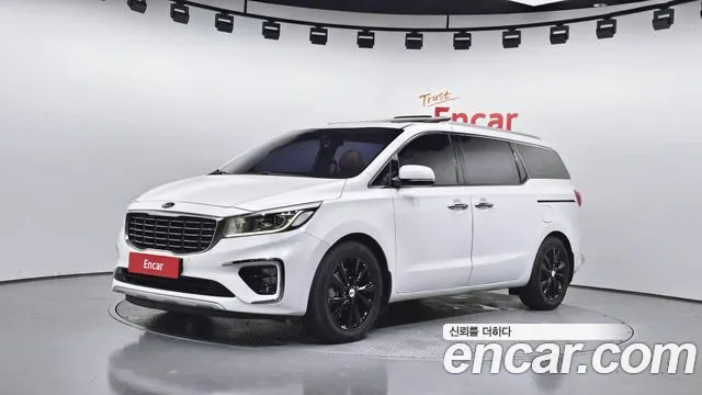 Kia The New Carnival 9 Noblesse
