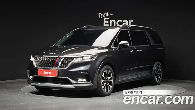 Kia Carnival 4 9 Signature