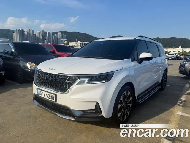 Kia Carnival 4 Gasoline 9 Signature